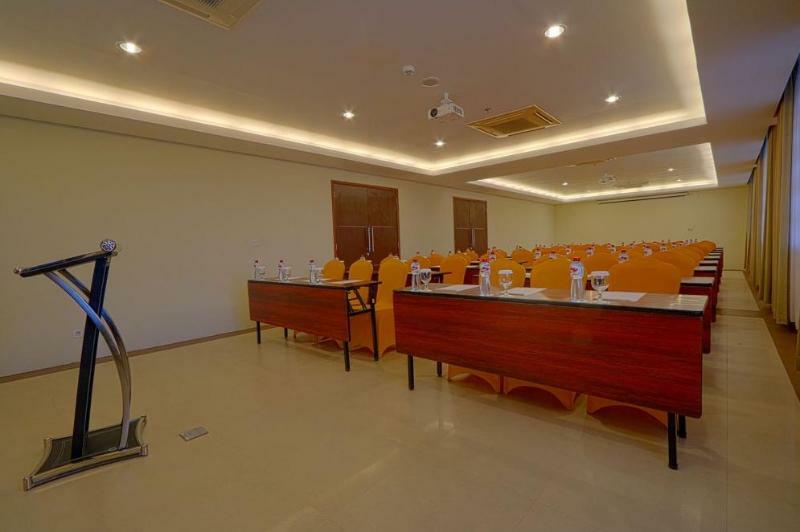 Savvoya Hotel Seminyak Экстерьер фото
