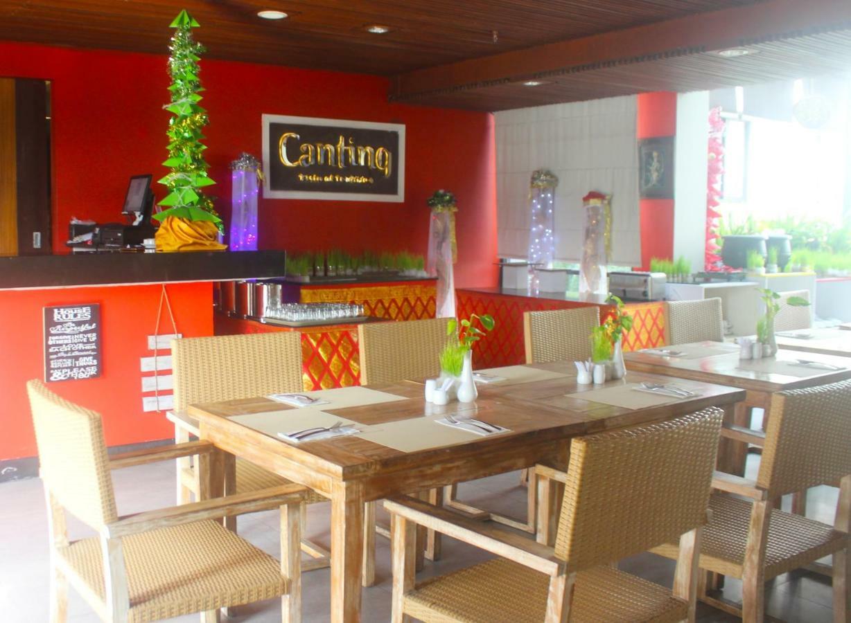 Savvoya Hotel Seminyak Экстерьер фото